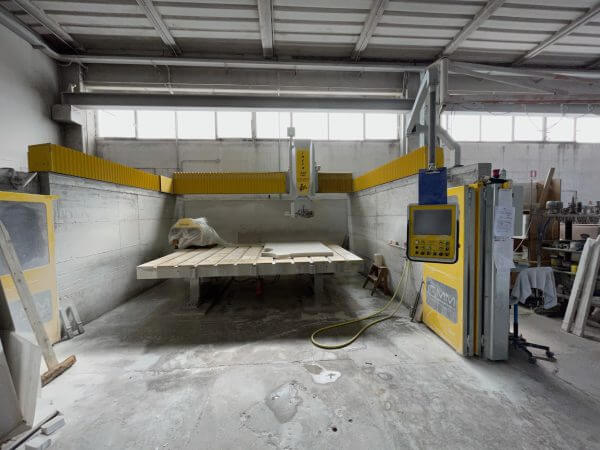 5axis-sawing-machine-gmm-intra