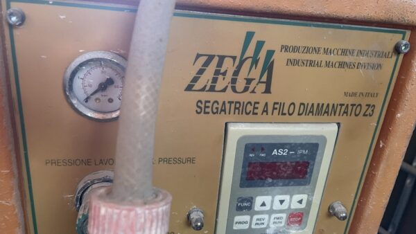 diamond-vertical-wire-saw-machine-zega-3